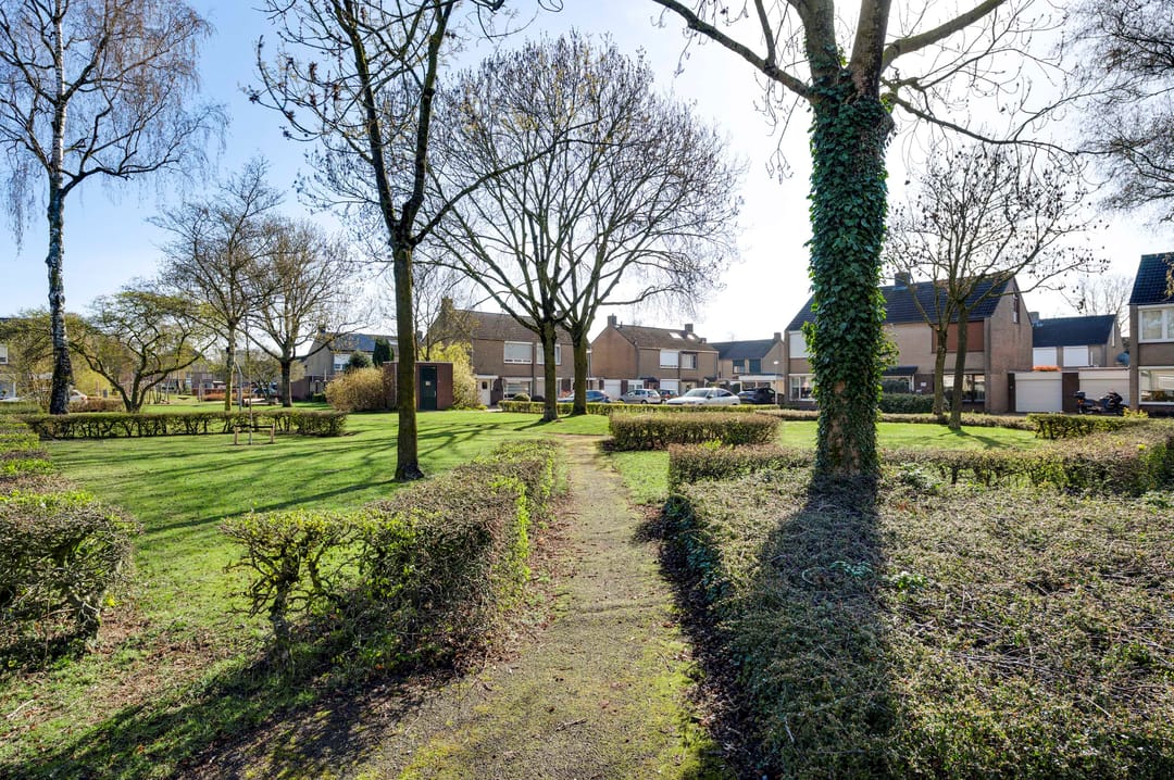 Photo 37 of Wilgenstraat 15