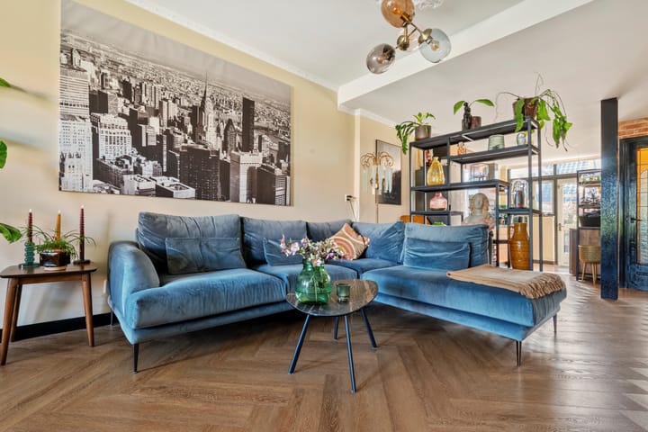 Tussenwoning te koop: Loodsgracht 26, Den Helder