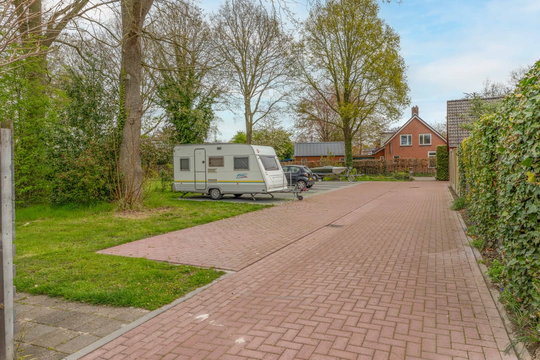 Photo 47 of Lijsterbesstraat 57