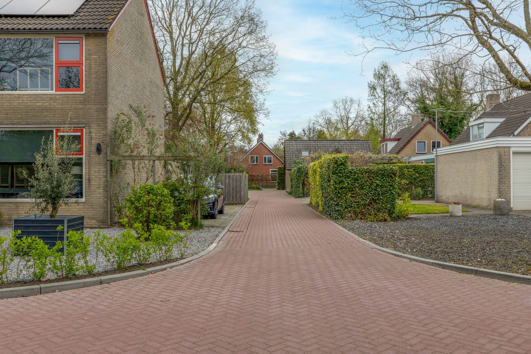 Photo 46 of Lijsterbesstraat 57