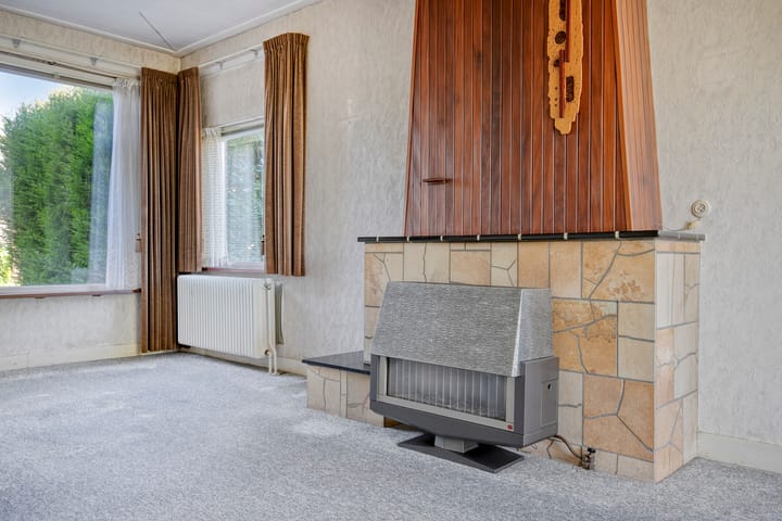 Twee-onder-één-kap te koop: Boschdijk 1049, Eindhoven