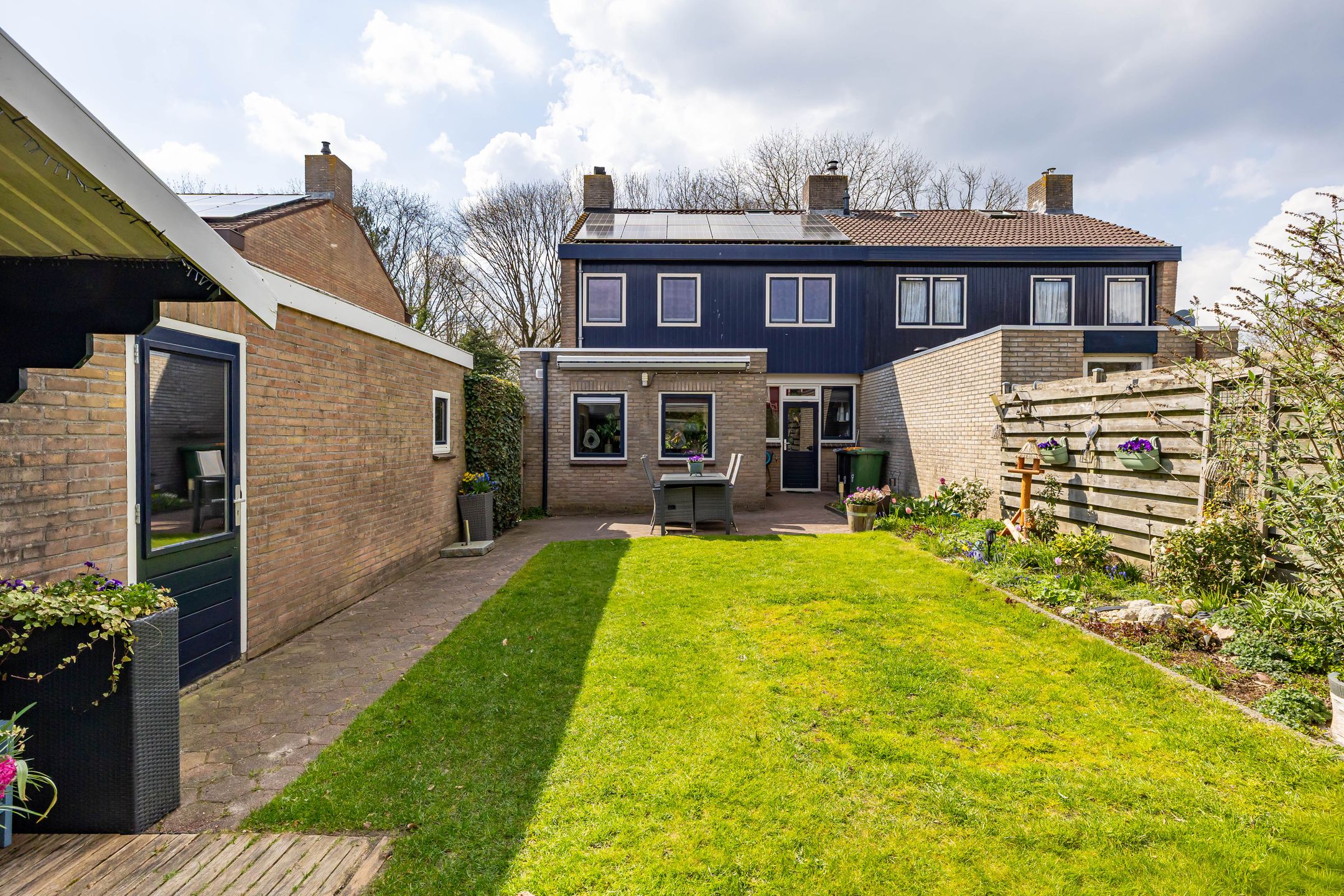 Photo 3 of Rozenstraat 17
