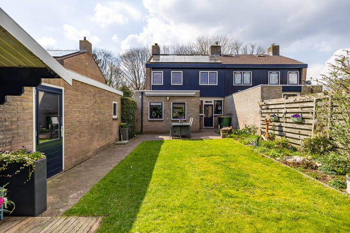 Photo 3 of Rozenstraat 17