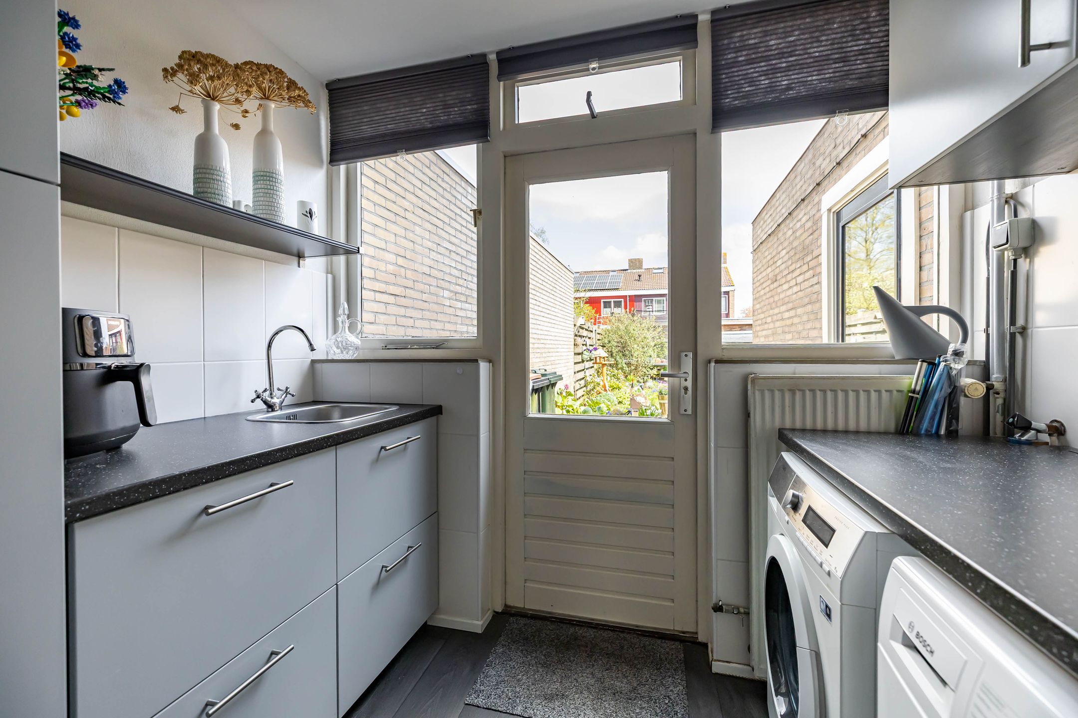 Photo 18 of Rozenstraat 17