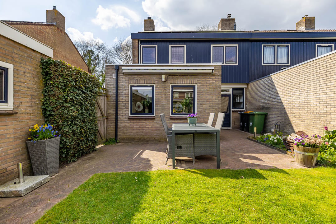 Photo 22 of Rozenstraat 17