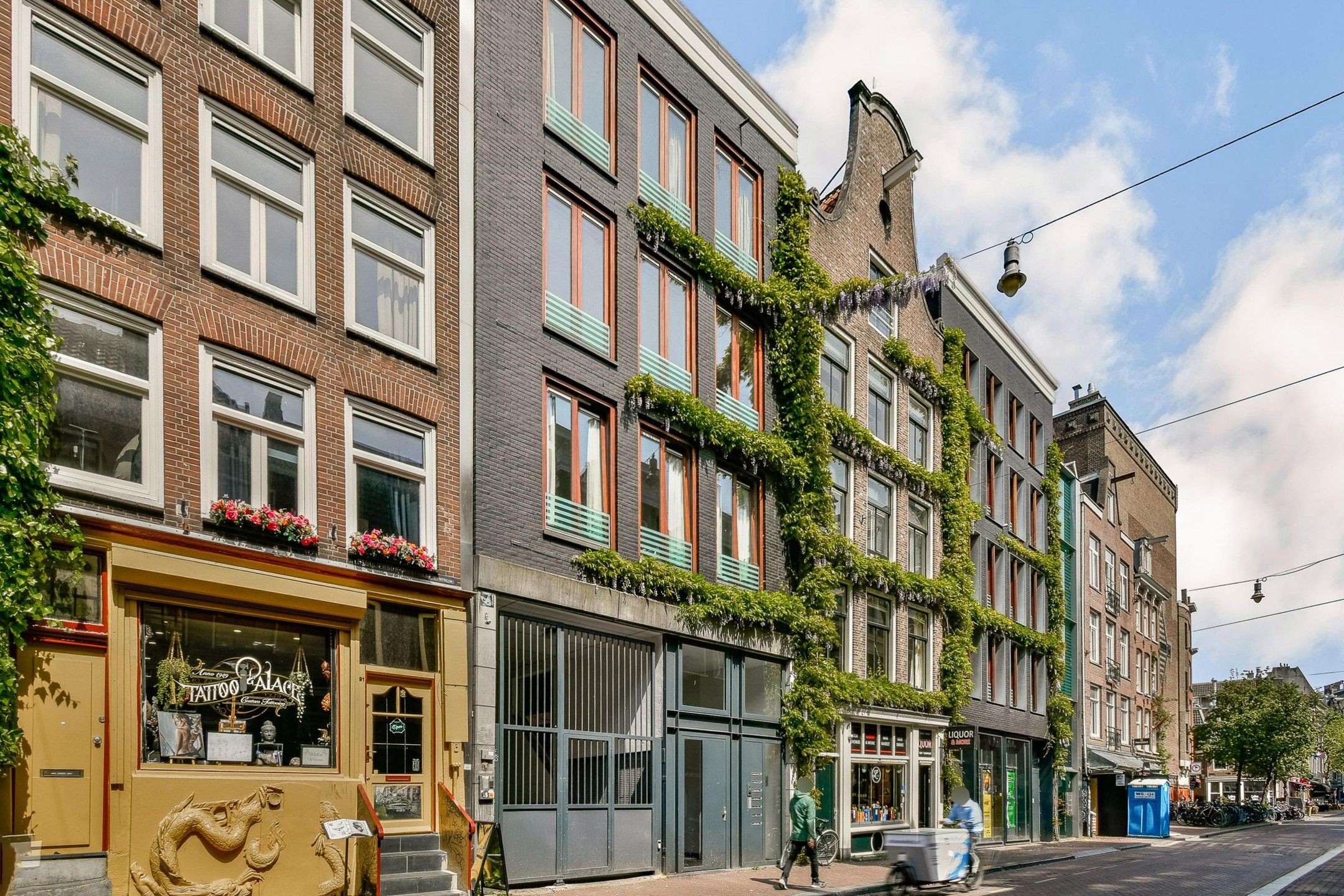 Renovated Monumental Apartment with Elevator in Amsterdam City Center — 18