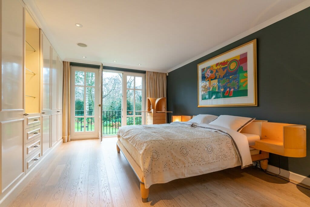 Stately Detached Villa with Expansive Garden Near Wassenaar Centre — 20