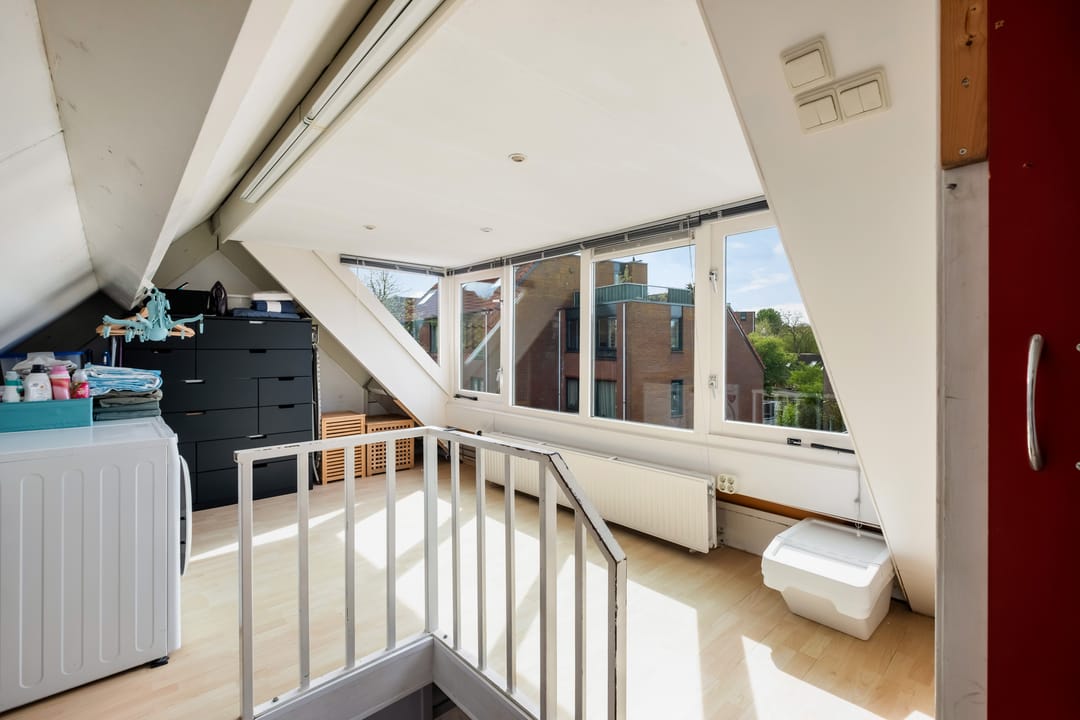 Photo 38 of Jules Massenetstraat 29