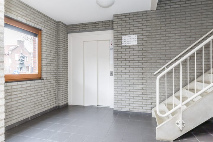 Photo 4 of Peterstraat 3-A