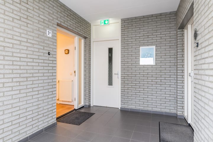 Photo 5 of Peterstraat 3-A