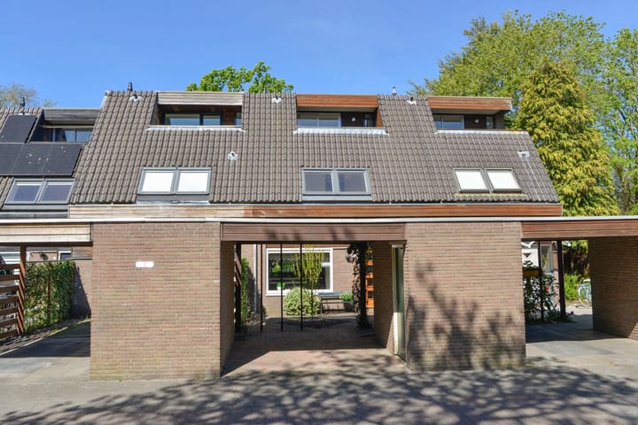 Van Gelderlaan 42