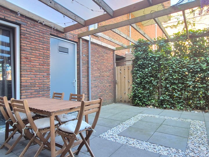 Foto 4 van Roentgenstraat 91