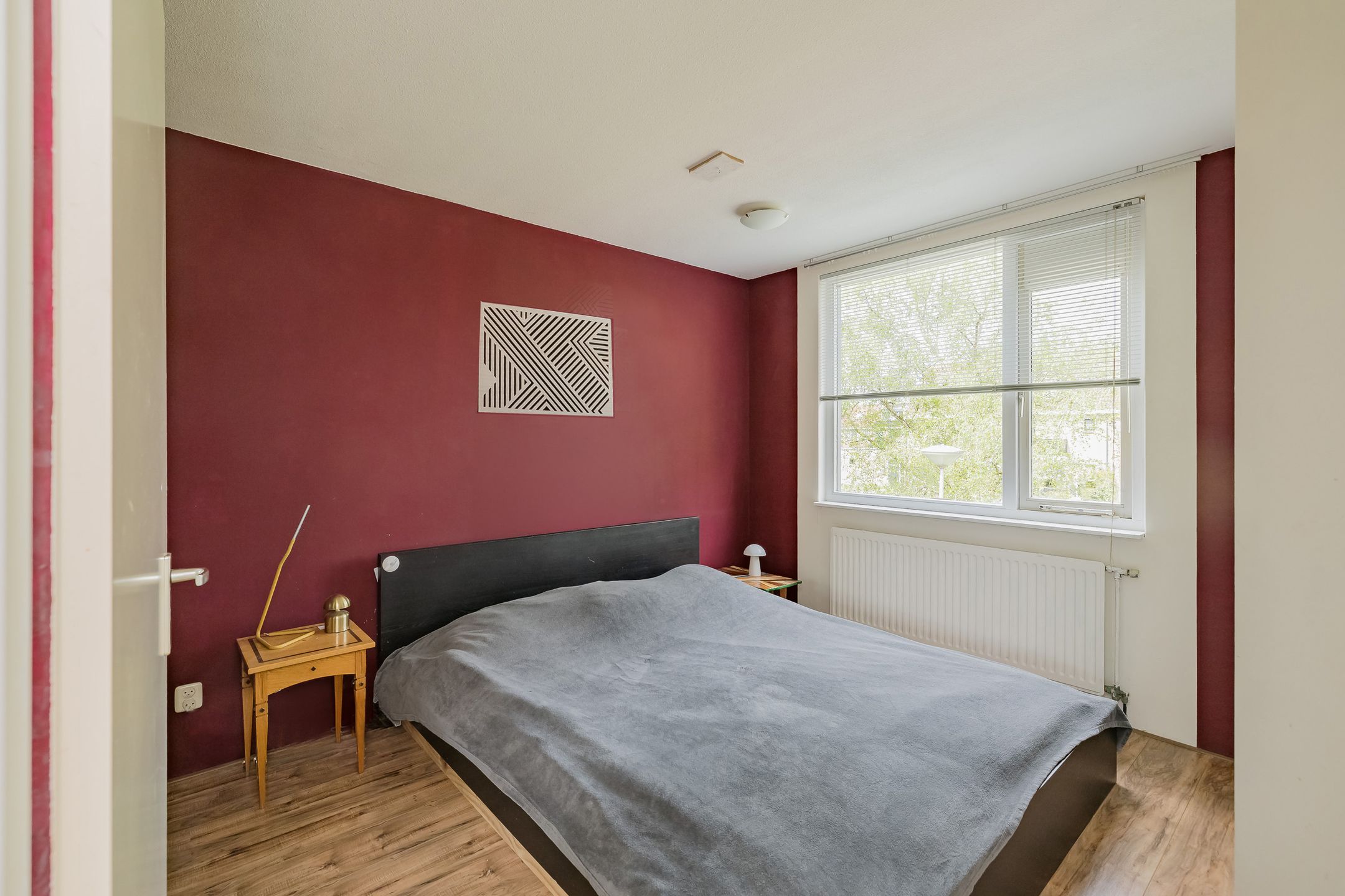 Spacious Four-Bedroom Terraced Home in Green Velserbroek — 33