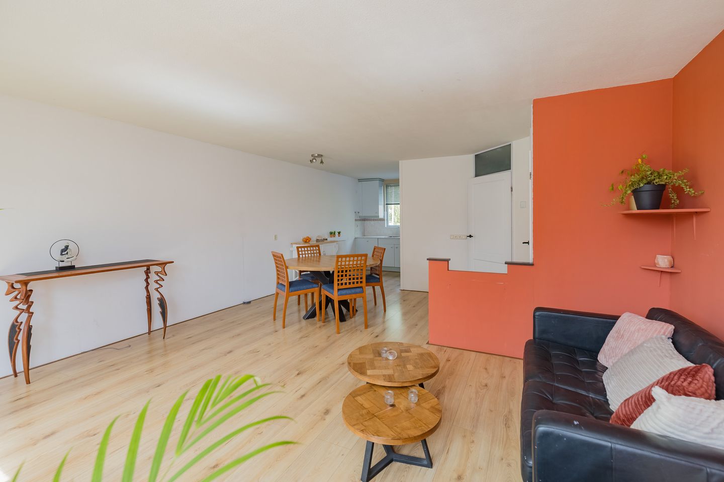 Spacious Four-Bedroom Terraced Home in Green Velserbroek — 20