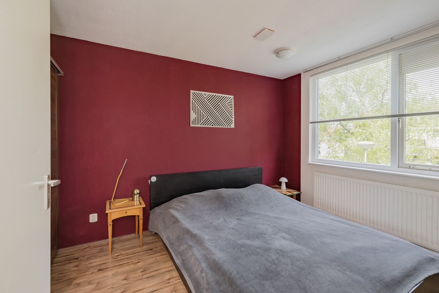 Spacious Four-Bedroom Terraced Home in Green Velserbroek — 34