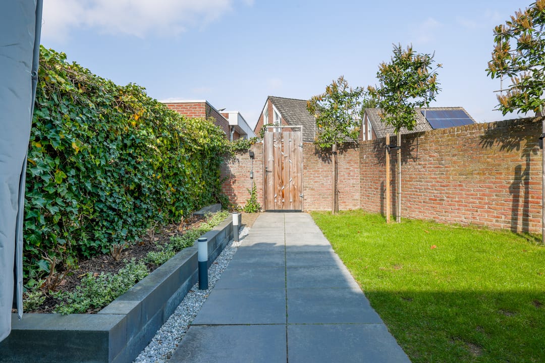 Photo 31 of Prof. van Itersonstraat 138