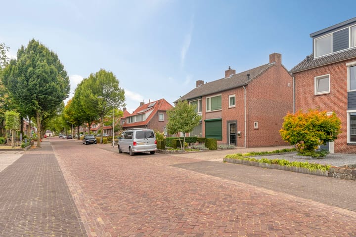 Foto 5 van Oranjestraat 8