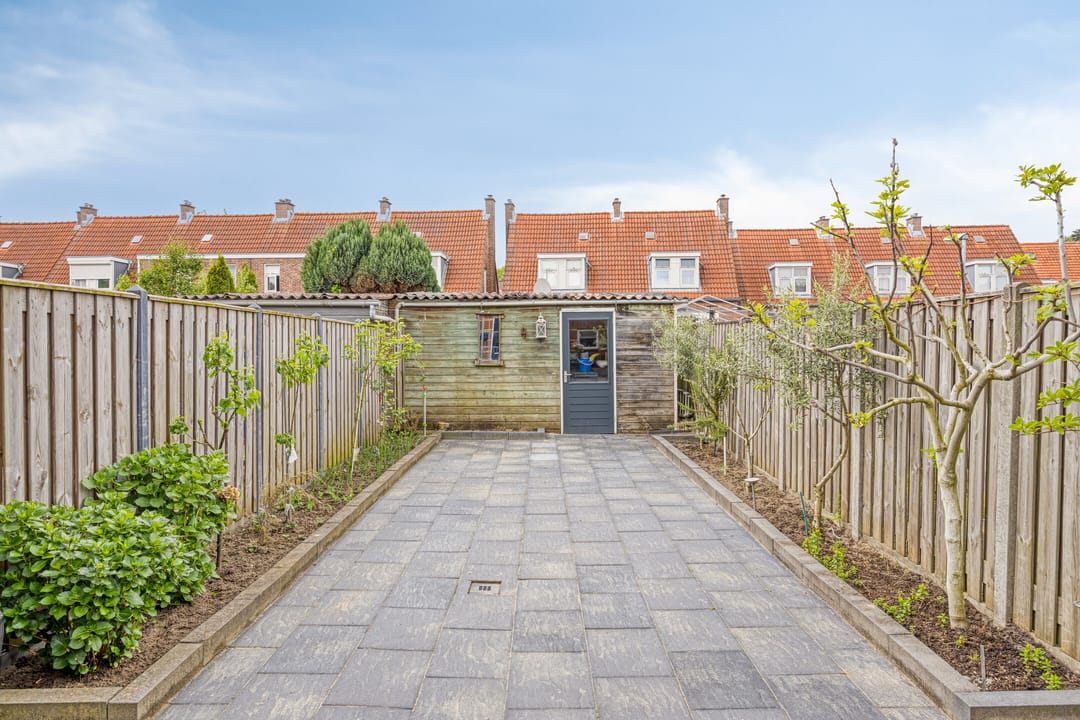 Photo 22 of Jasmijnstraat 69