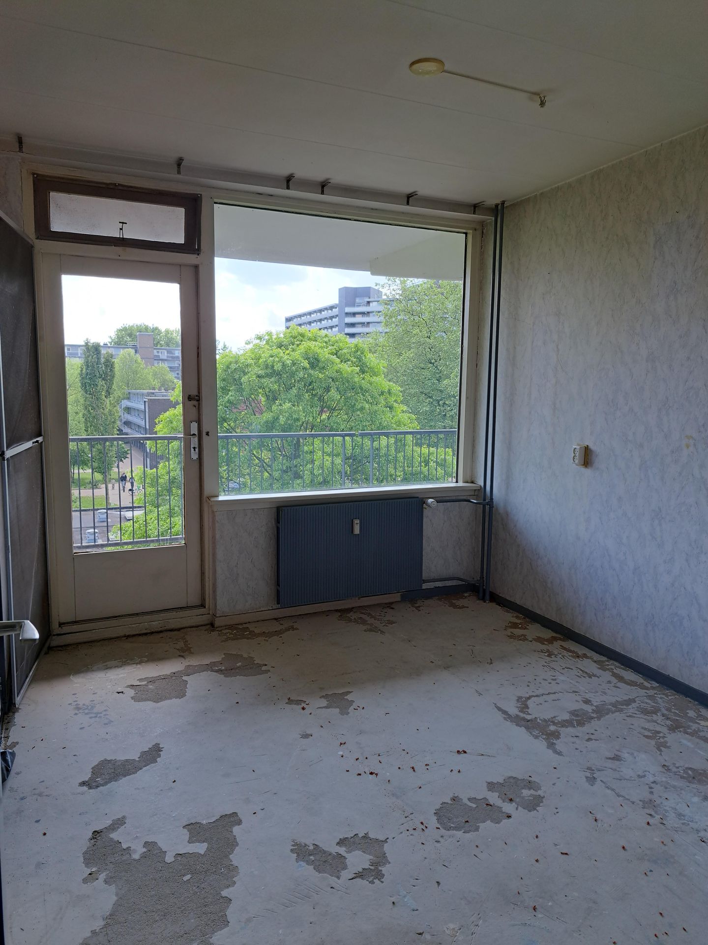 Bright 5-room apartment with balcony along singel in Van Zantenbuurt, Schiedam — 14