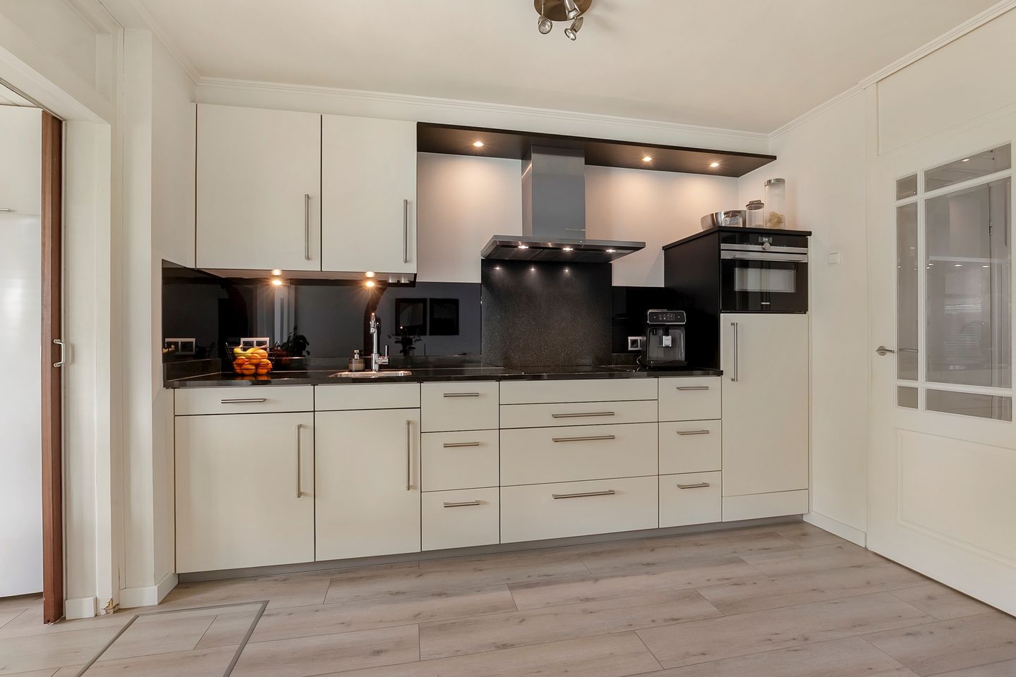 Spacious extended semi-detached family home with garage and deep garden in Lobith — 14