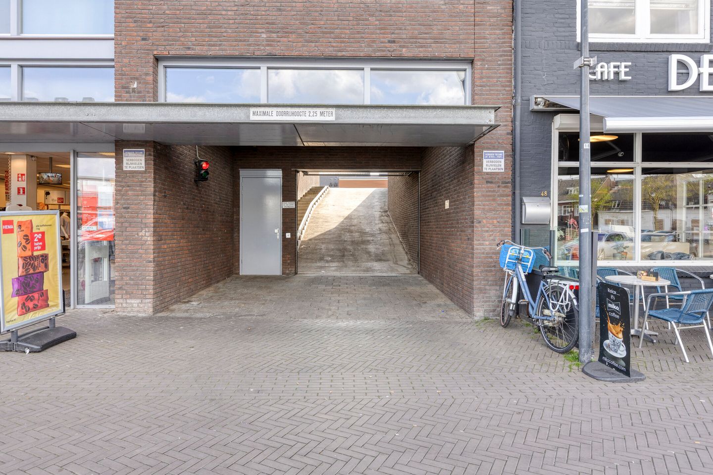 Photo 19 of Woenselse Markt 42-A