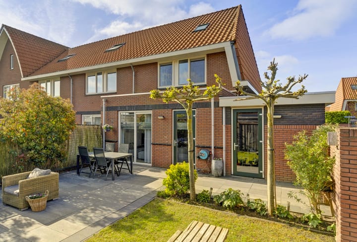 Foto 3 van Maagd 8