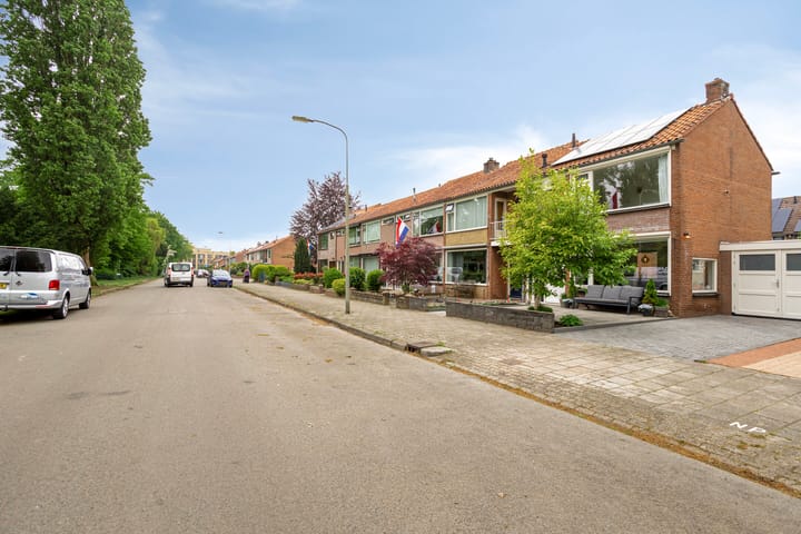 Foto 2 van Couperuslaan 83