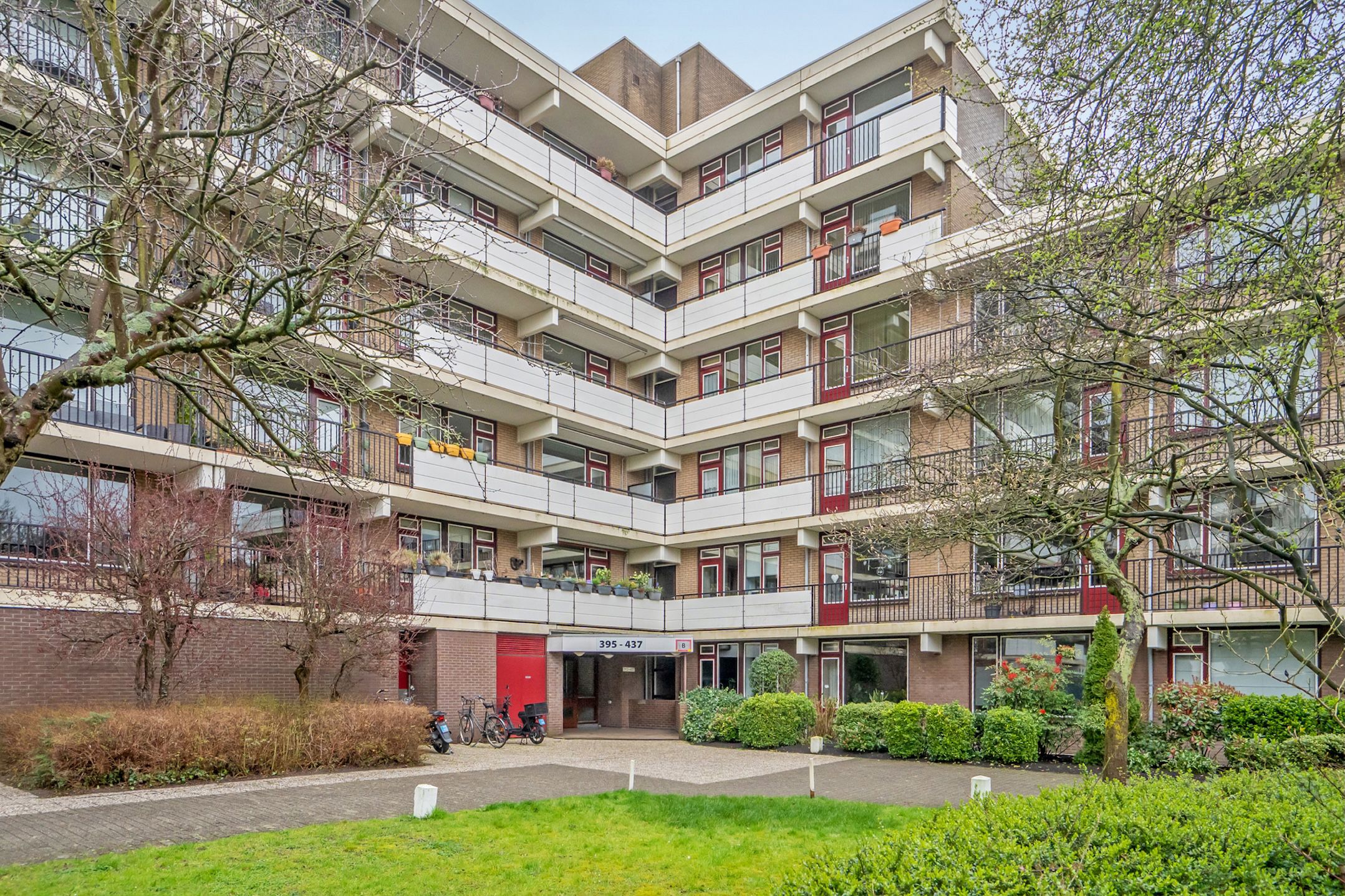 Hammarskjöldlaan 397 