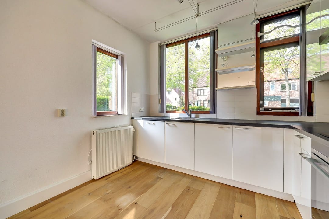 Photo 8 of Hammerfeststraat 70