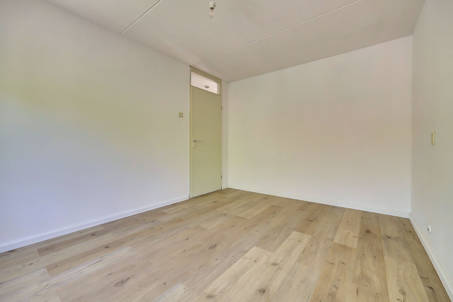 Photo 20 of Hammerfeststraat 70