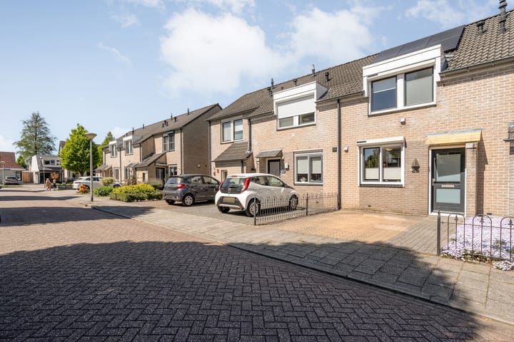 Photo 3 of Julius de Haasstraat 25