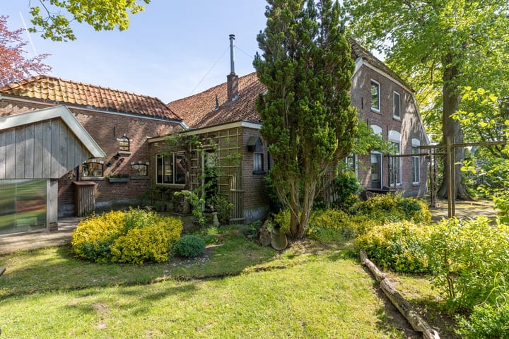 Foto 4 van Leugemorsweg 1