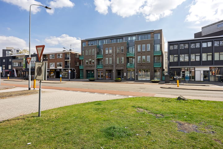 Photo 4 of Weerdingerstraat 249-G
