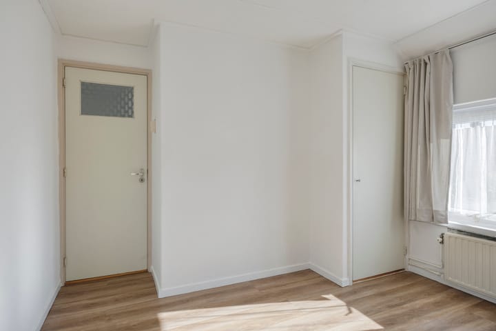 Hoekwoning te koop: Hollandiastraat 2, Sas Van Gent