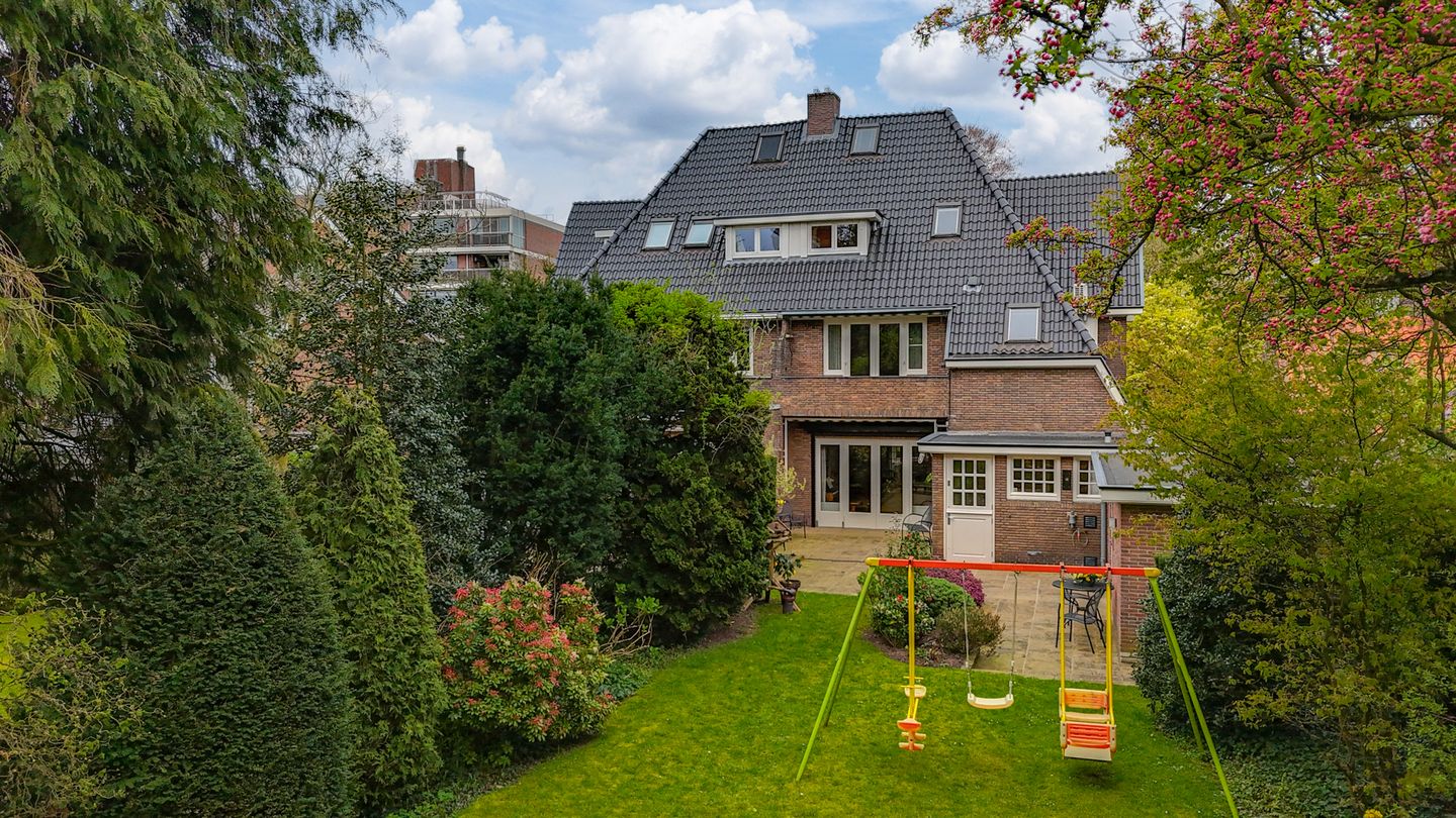Photo 64 of Huygensweg 19
