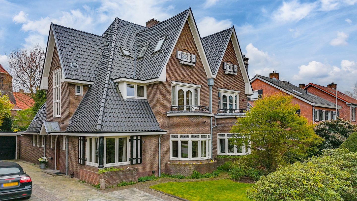 Photo 65 of Huygensweg 19