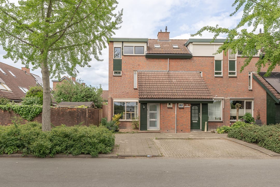 Foto 1 van Rode Paard 32