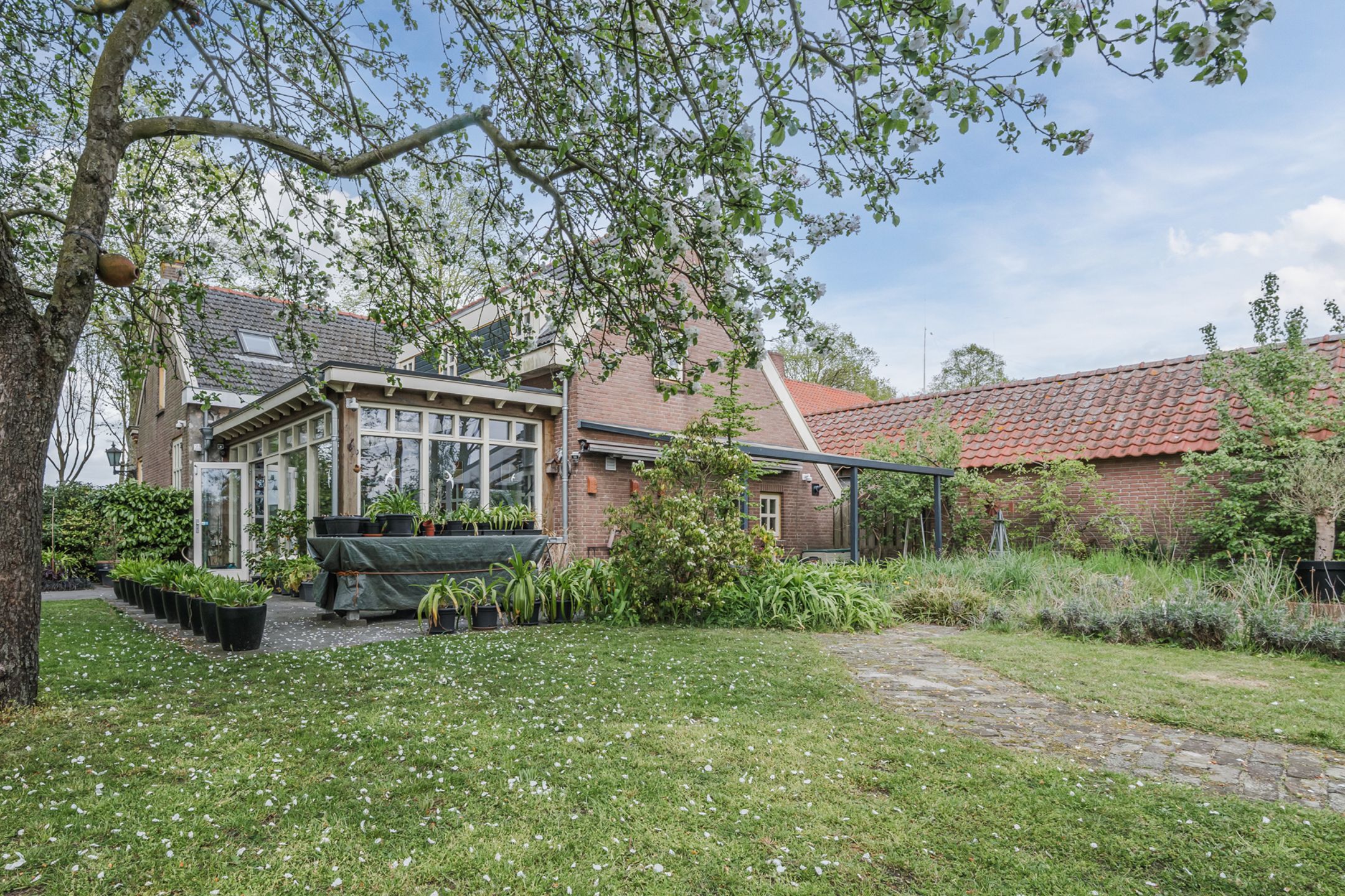 Foto 45 van Broekstraat 52