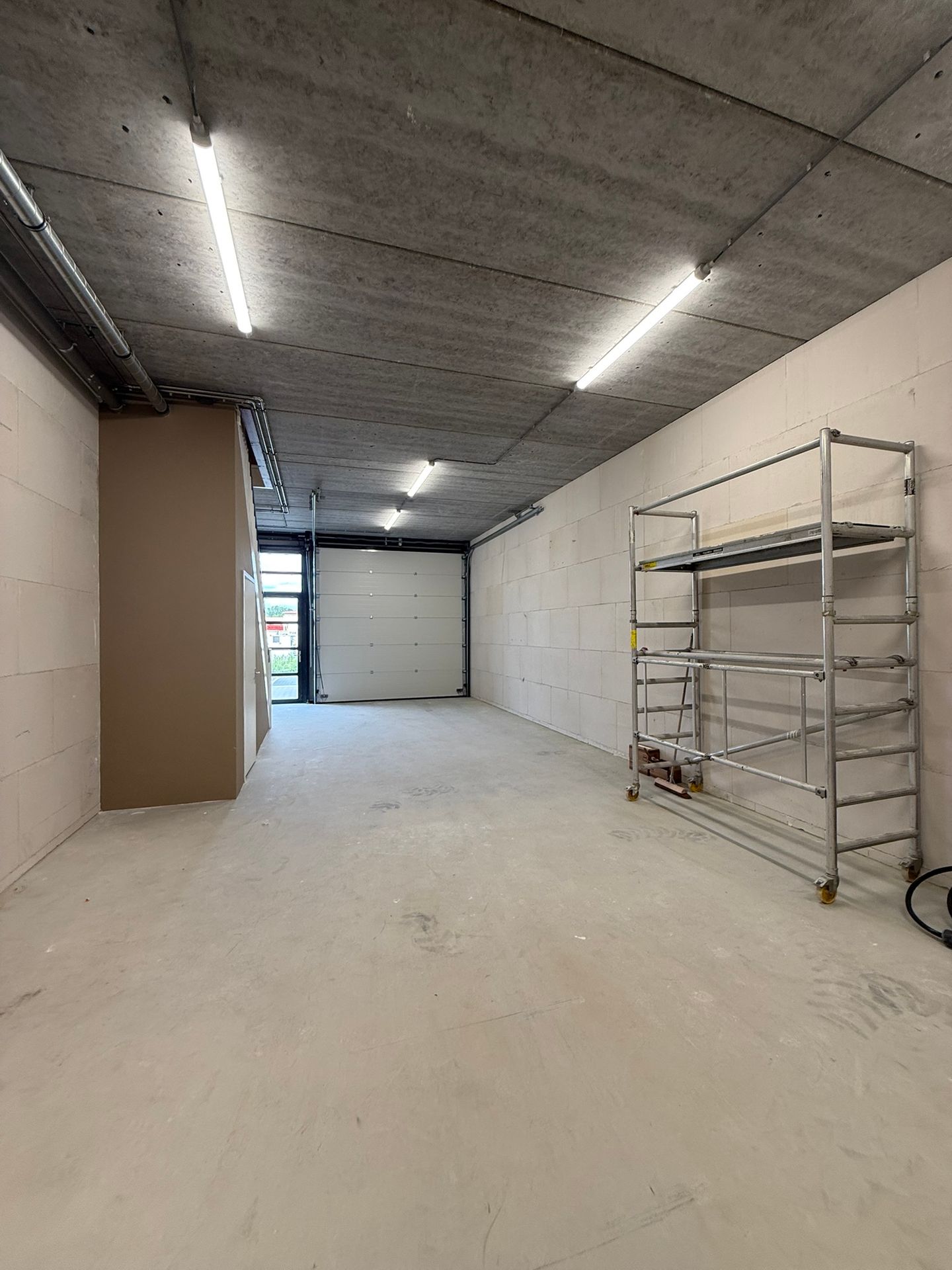 View photo 3 of Chemieweg 257