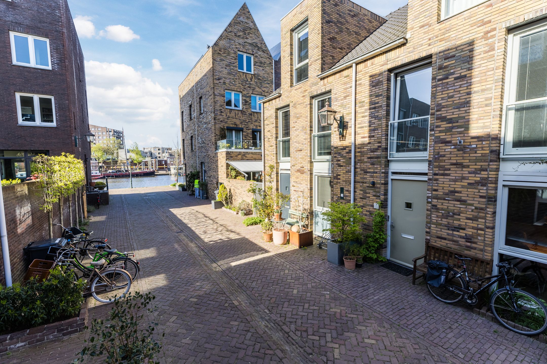 Kaapstanderstraat 9 