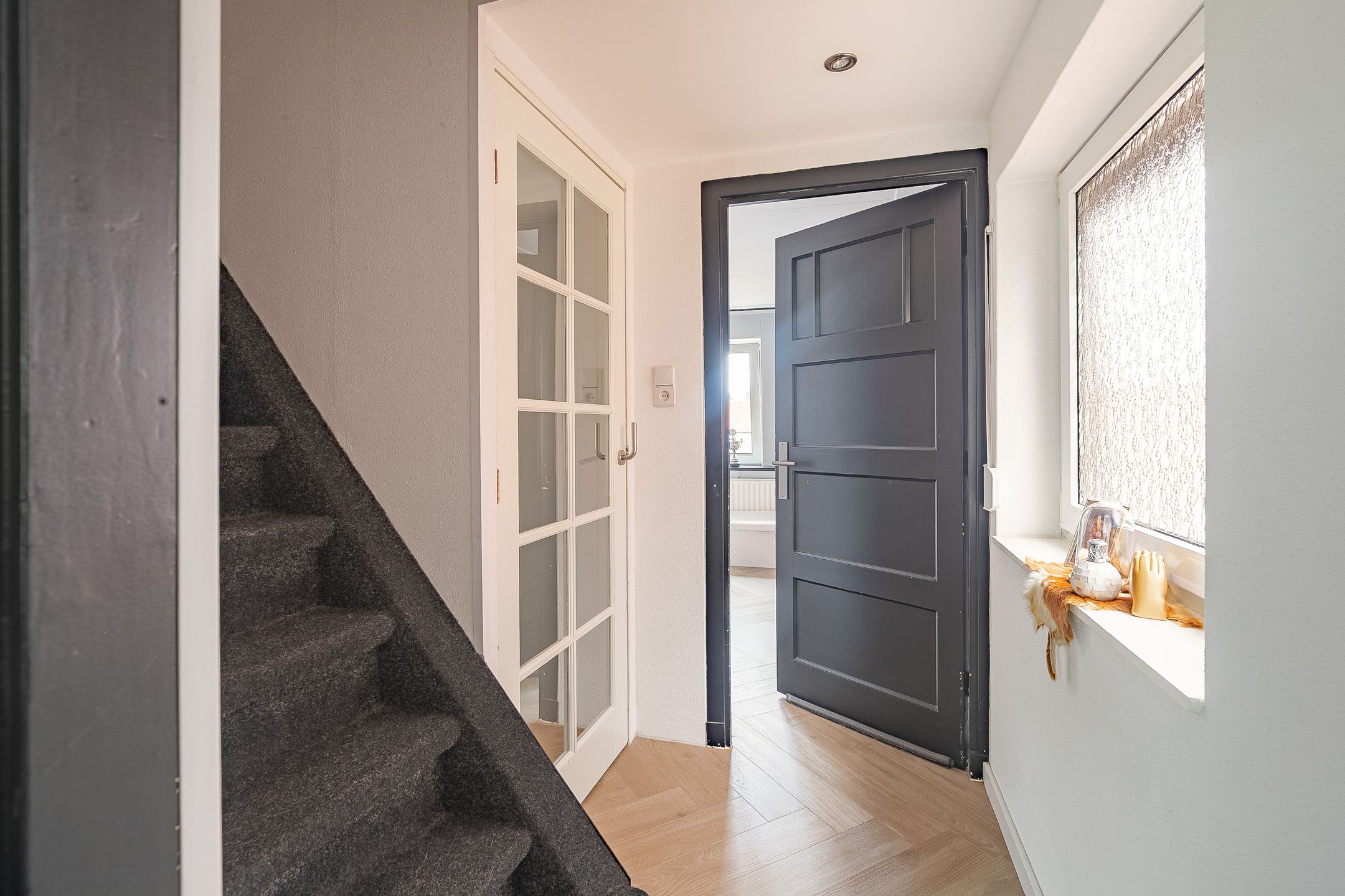 Photo 12 of Emmastraat 73