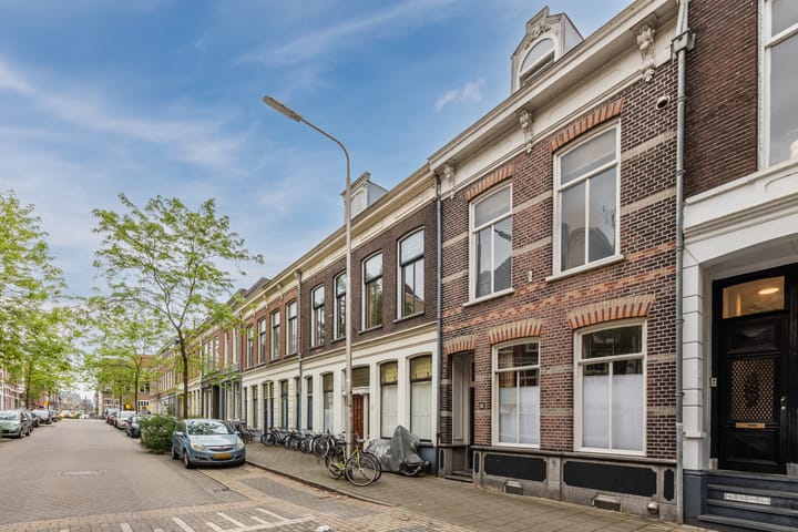 Photo 4 of van Berchenstraat 10-C