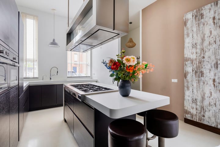 Tussenwoning te koop: Oosterwerf 22, Zaandam