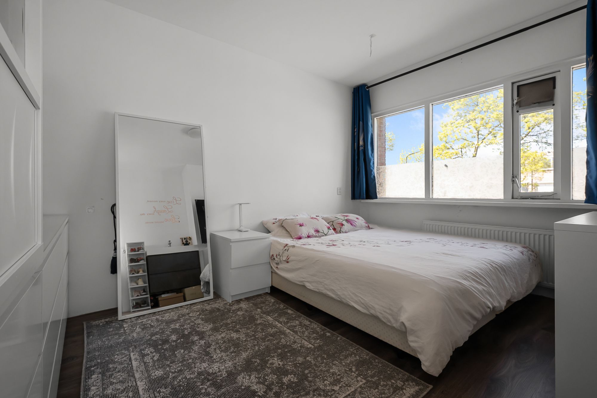 Spacious Family Home with Extra Living Space and Sunny Garden in Purmerend — 12