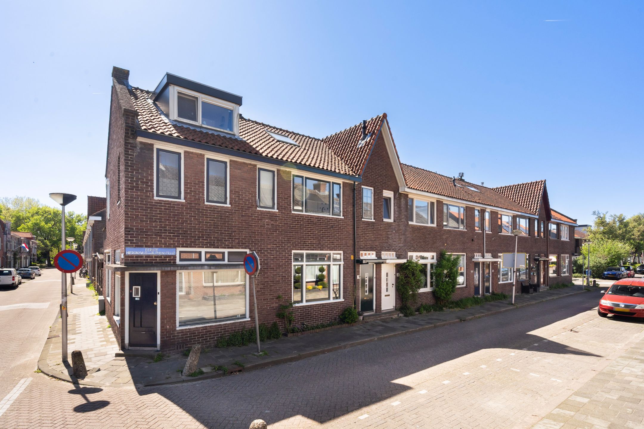 Foto 30 van Eerste Hieronymus van Alphenstraat 114