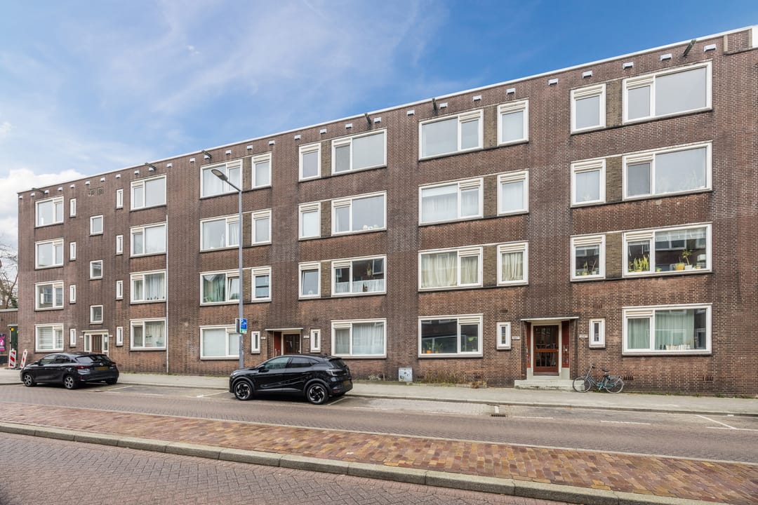 Photo 28 of Frans Bekkerstraat 143-C