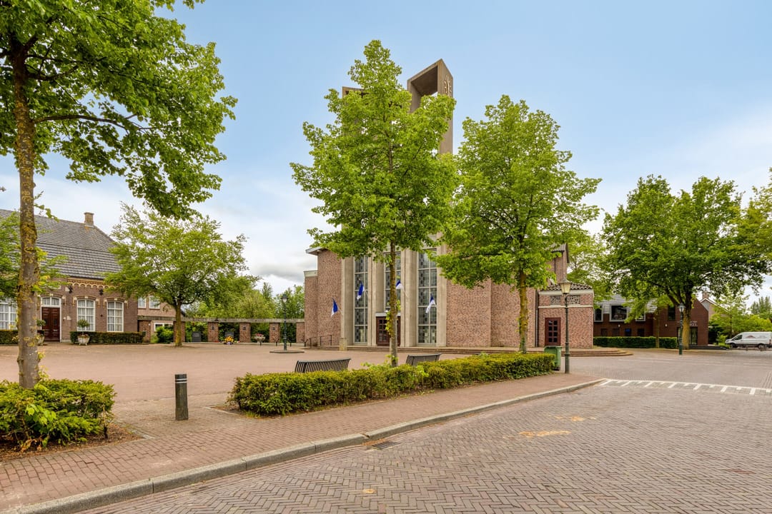 Photo 38 of Rembrandtstraat 10