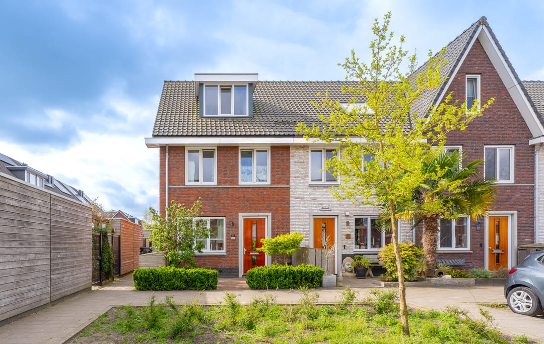 Photo 1 of Spoorbaan 47