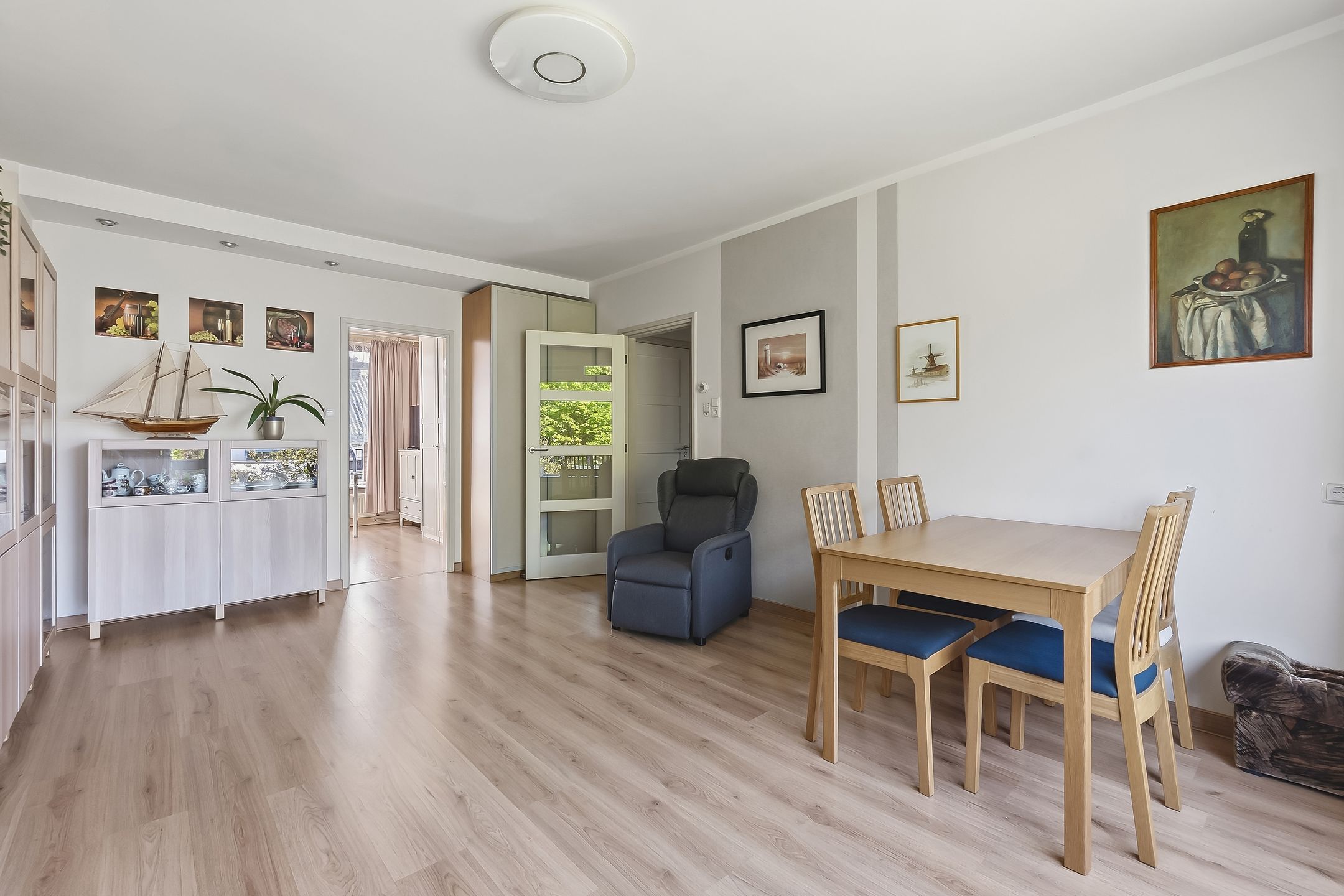 Photo 9 of Peter van Anrooystraat 75