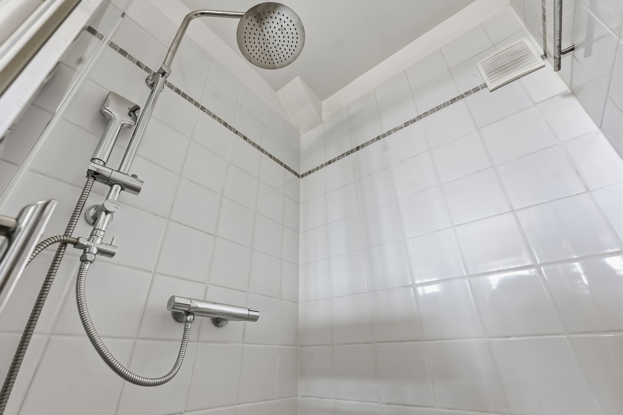 Photo 33 of Peter van Anrooystraat 75
